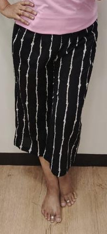 Black Block Printed Cotton Capri