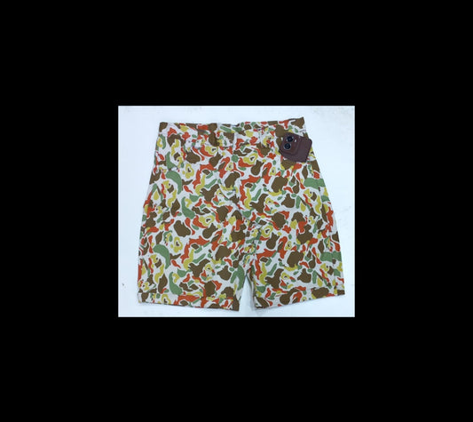 Off White Knee Length Short