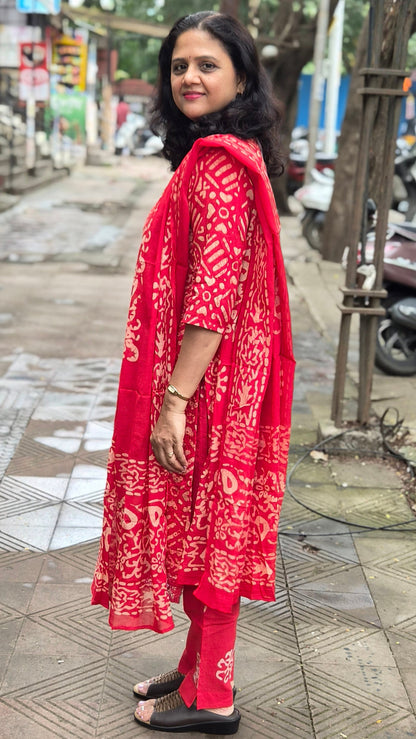 Red Hakoba Batik Full Suit With Dupatta