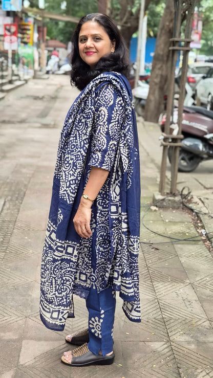 Blue Hakoba Batik Full Suit With Dupatta