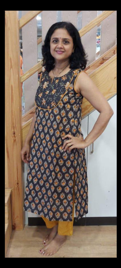 Dark Brown  Cotton Lurex Printed Sleeveless Kurta