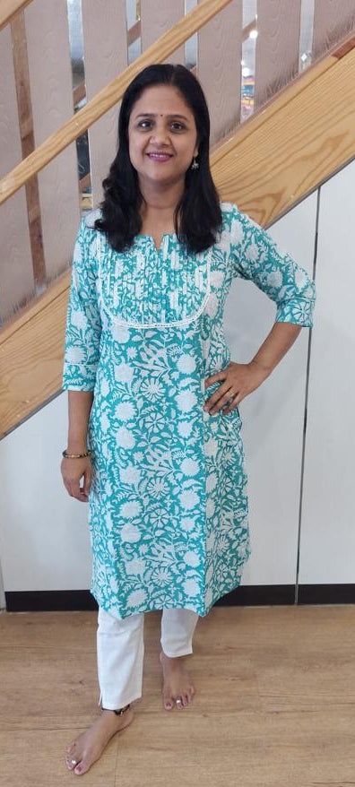 Pista Green Pure Cotton Printed Kurta