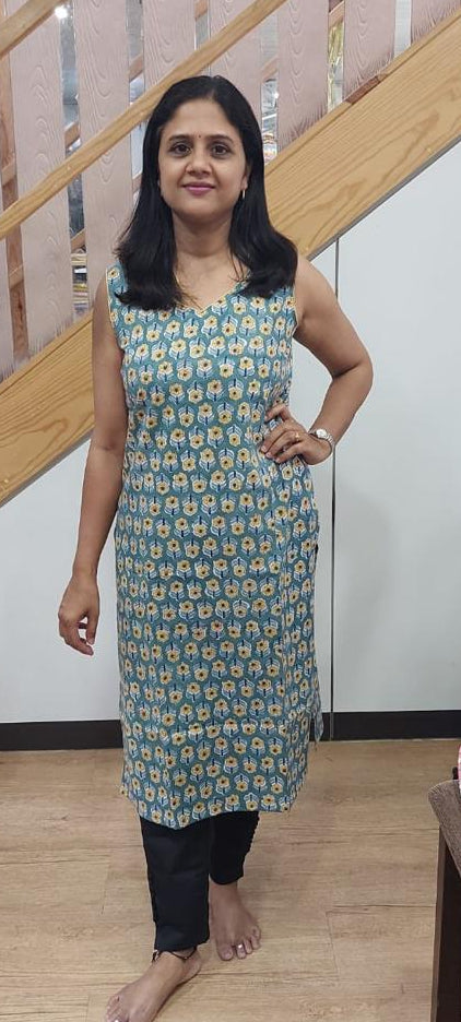 Green Gray Pure Cotton Printed Sleeveless Kurta