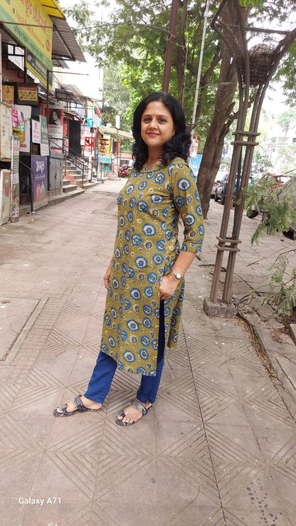 Mehendi Green Bagru Kalamkari Handblock Printed Cotton Kurta