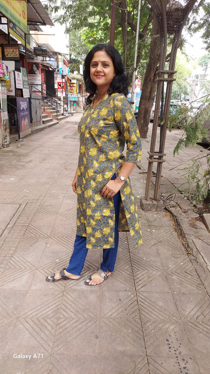 Mehendi Green Bagru Kalamkari Handblock Printed Cotton Kurta