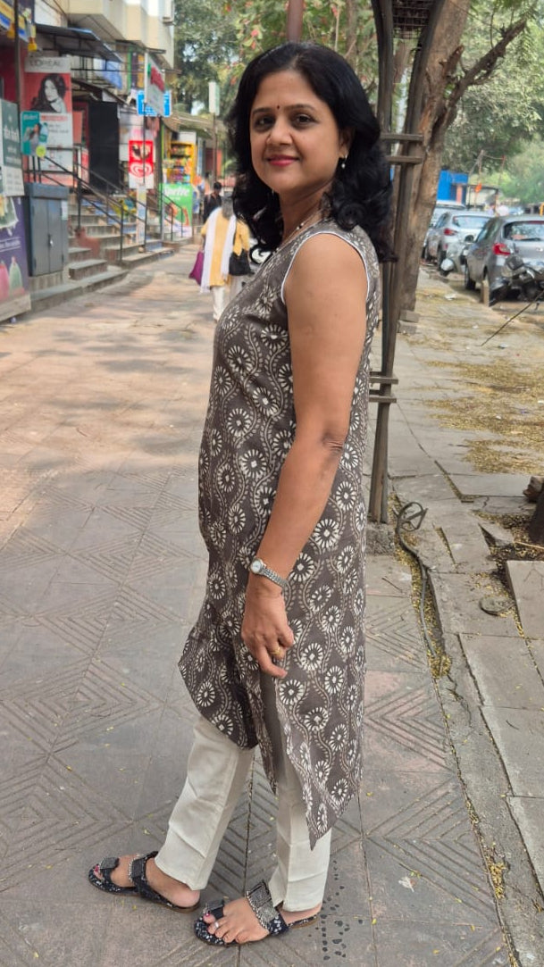 Clay Pure Cotton Dabu Hand Block Printed Sleeveless Long Kurta