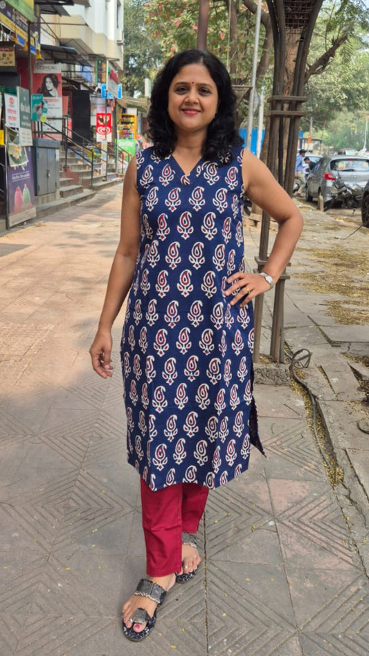 Indigo Pure Cotton Dabu Hand Block Printed Sleeveless Long Kurta