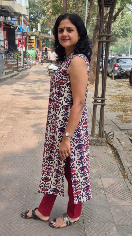 Indigo Pure Cotton Dabu Hand Block Printed Sleeveless Long Kurta