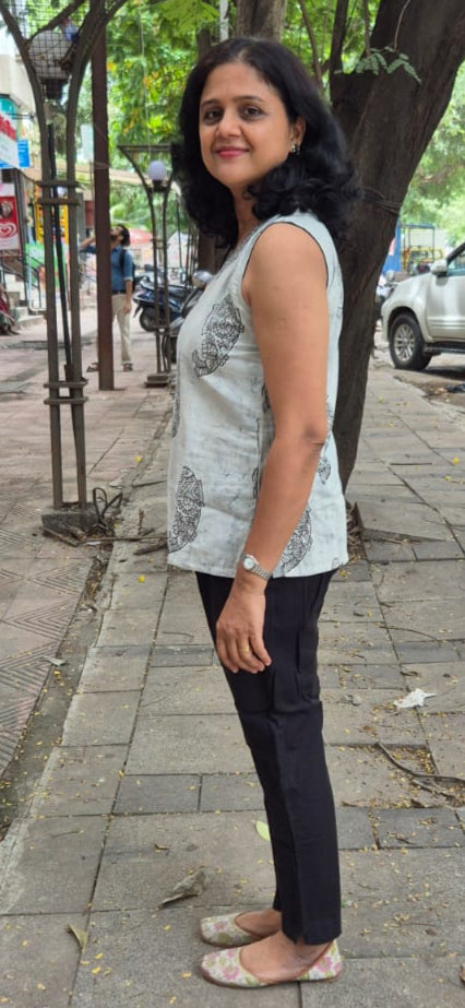 Grey Cotton Cracks Dabu Short Top