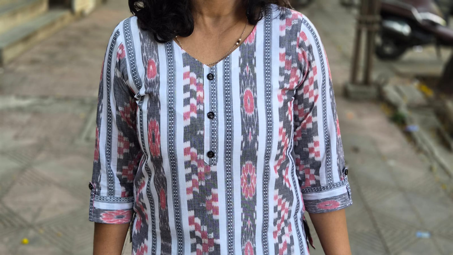 White Sambalpuri Short Top