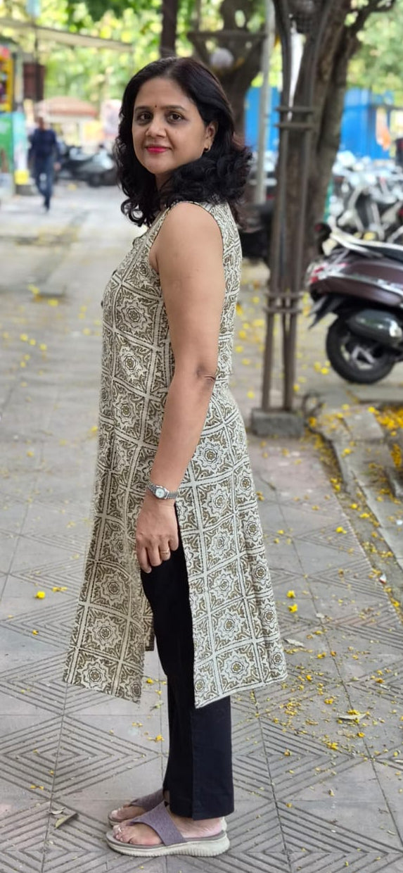 Off White Handblock Ajrakh Cotton Kurta