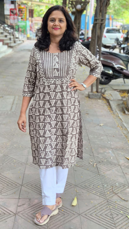 Clay Dabu Block Printed Kurta