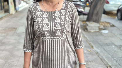 Clay Dabu Block Printed Kurta