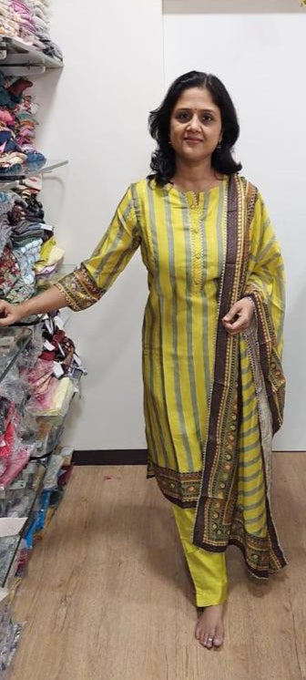 Mehendi Green Muslin Full suit (Kurta Pant With Dupatta)