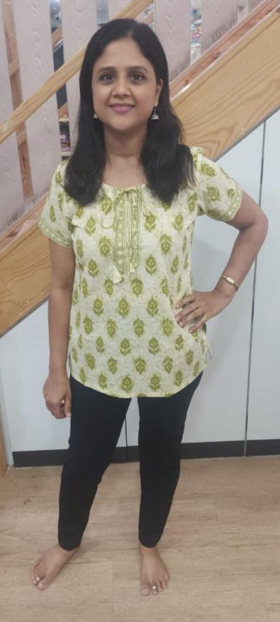 Geen Pure Cotton Short Top