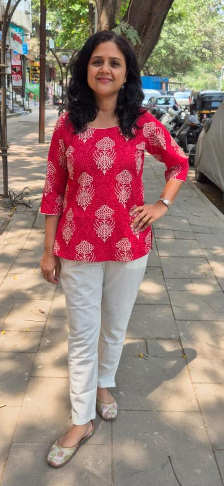 Red Mul Cotton Short Top