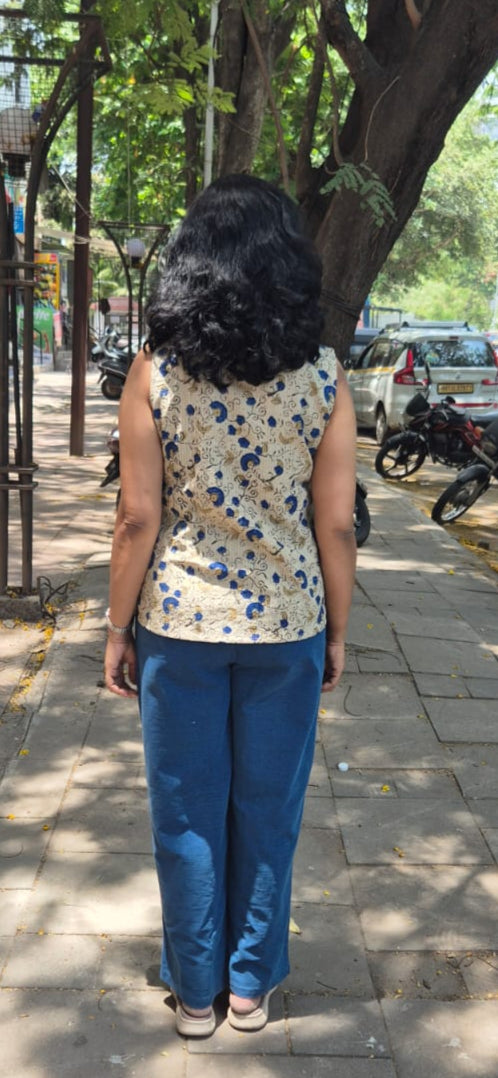 Off White Hand block Kantha Cotton Short Top